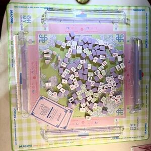 Brand New OMM Mah Jongg Taylor Set, Mat, Racks and Shufflers!!